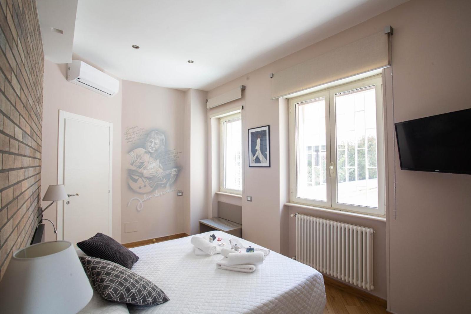 Little Rock Guest House Gaeta Zewnętrze zdjęcie